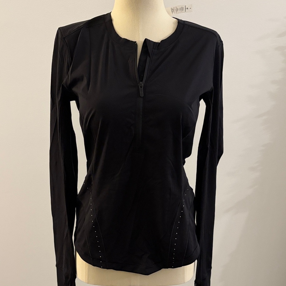 Black Lululemon Flash Forward half zip Long Sleeve Women's Top